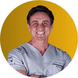 Dr. Carlos Araujo